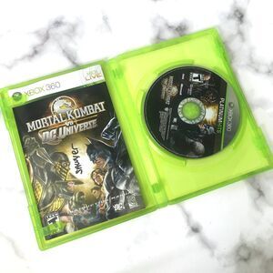 Mortal Kombat VS DC Universe Microsoft Xbox 360 Complete with Instruction Manual